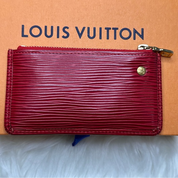 Authentic Red Epi Louis Vuitton Key Cles - Picture 9 of 11